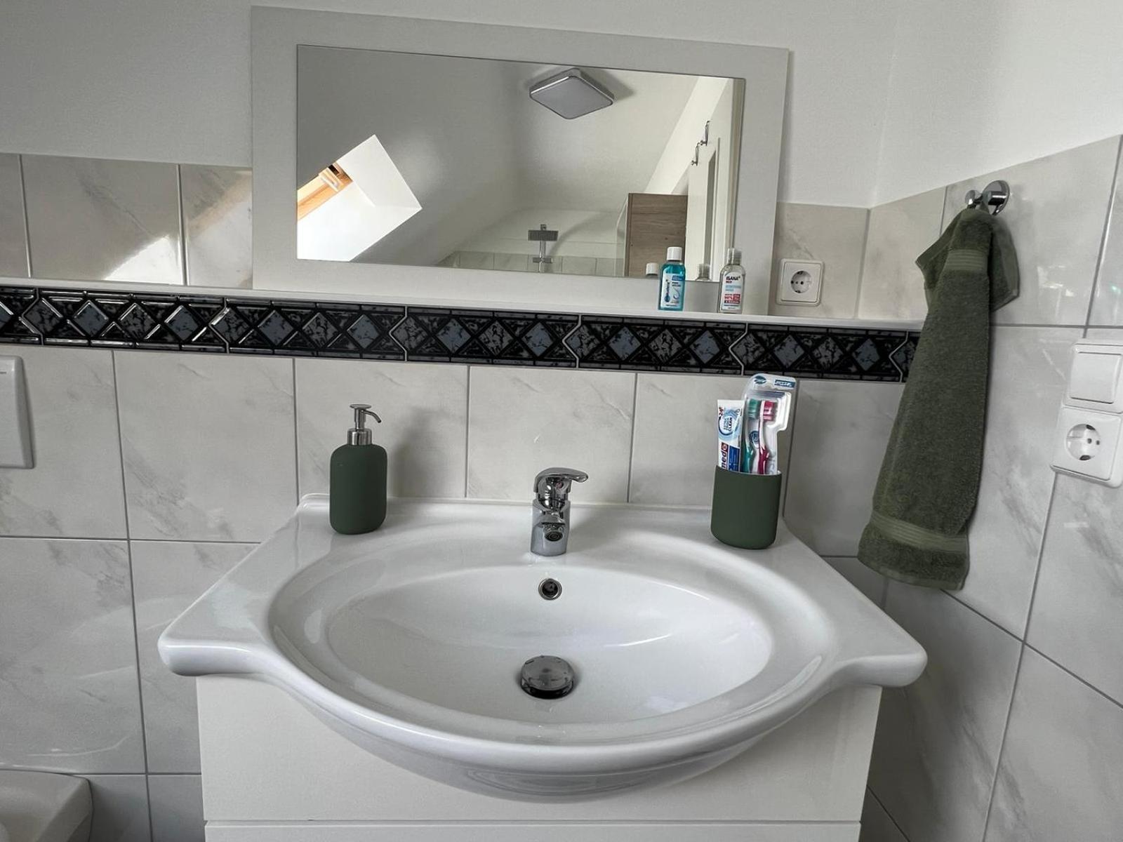Ferienwohnung Zentral In Loerrach - Konus Gaestekarte Inklusive Dış mekan fotoğraf